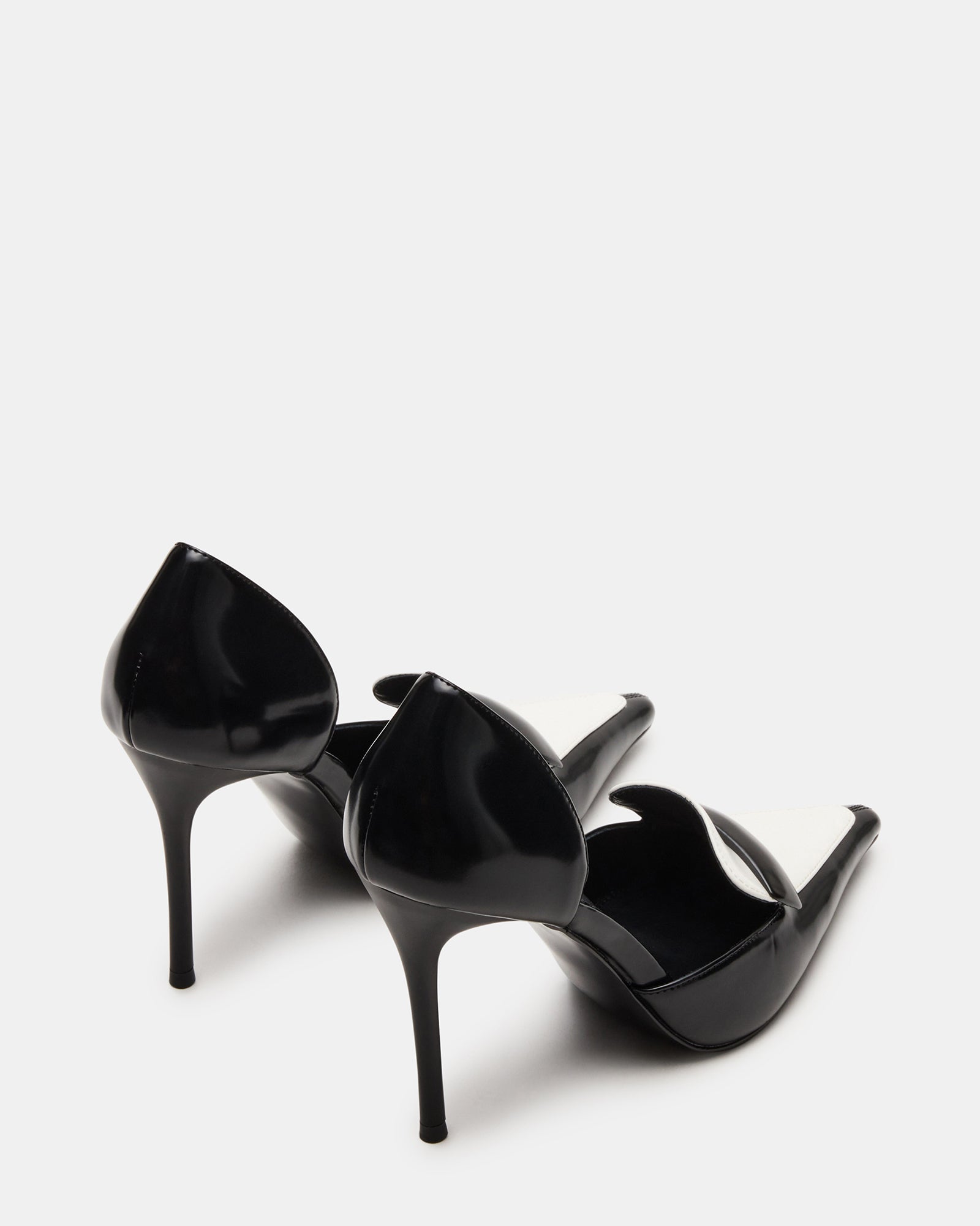 DELPHINI BLACK - SM REBOOTED