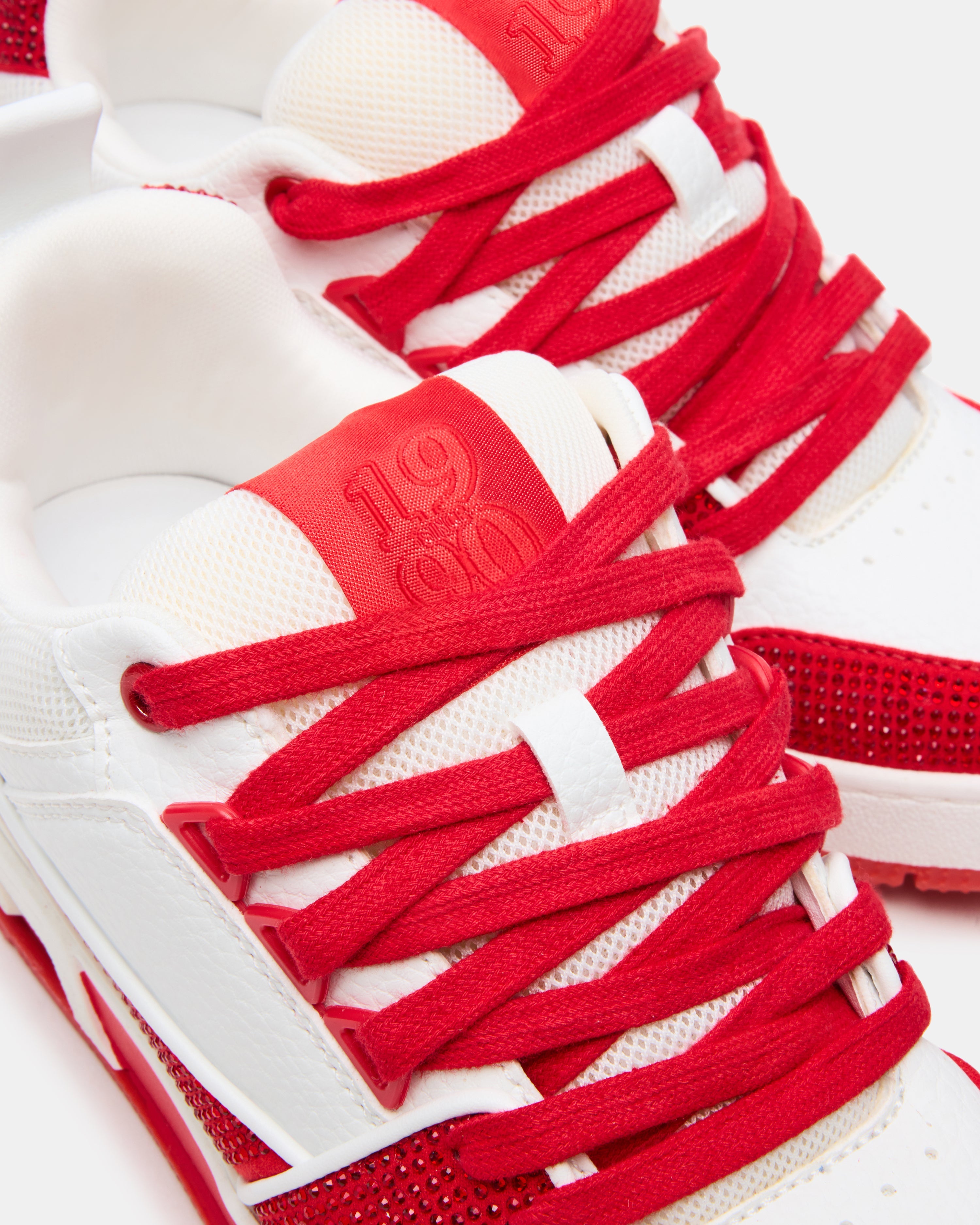 SKATER RED/WHITE RHINESTONES